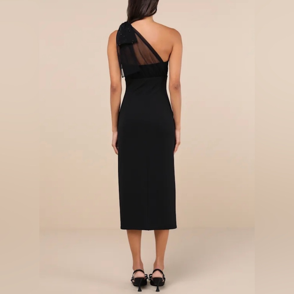 Lulu's Black One-Shoulder Midi Dress with Sheer Bow Accent - Picture 9 of 11